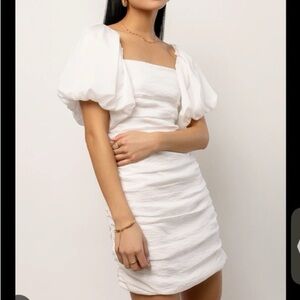 NWT Crescent Ivory Puff Sleeve Mini Dress